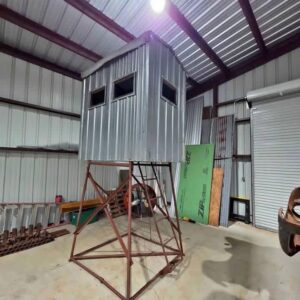 Deer blind with stand